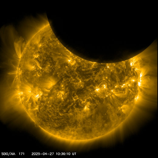 SPACEWEATHER: The Sign of a Solar Eclipse from Above | Jaguar Spirit